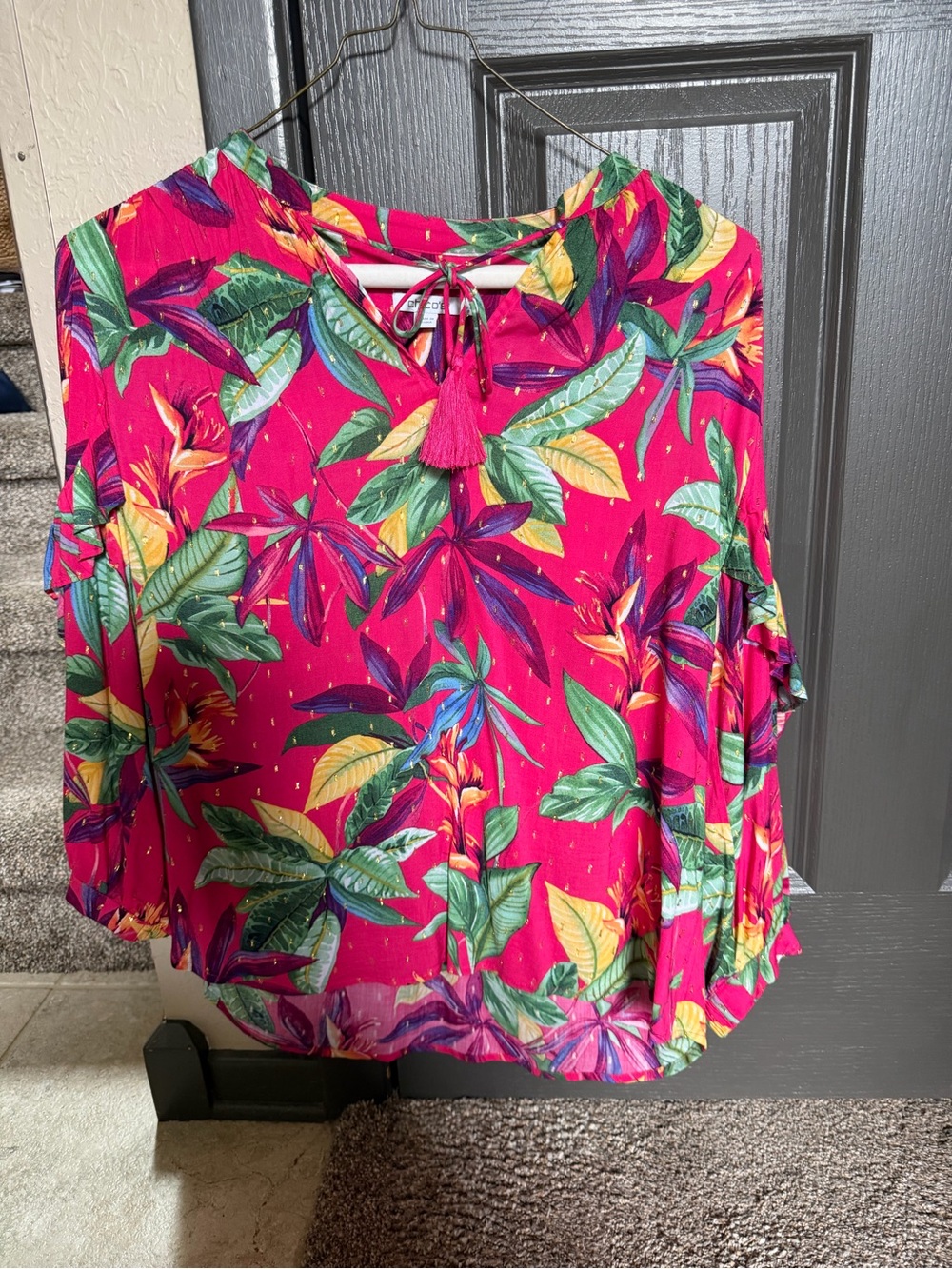 Chico's Fuchsia Tropical Leaf Tassel Blouse